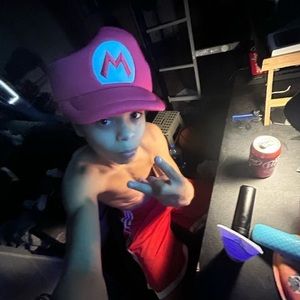 Meet your Posher, Jaylan